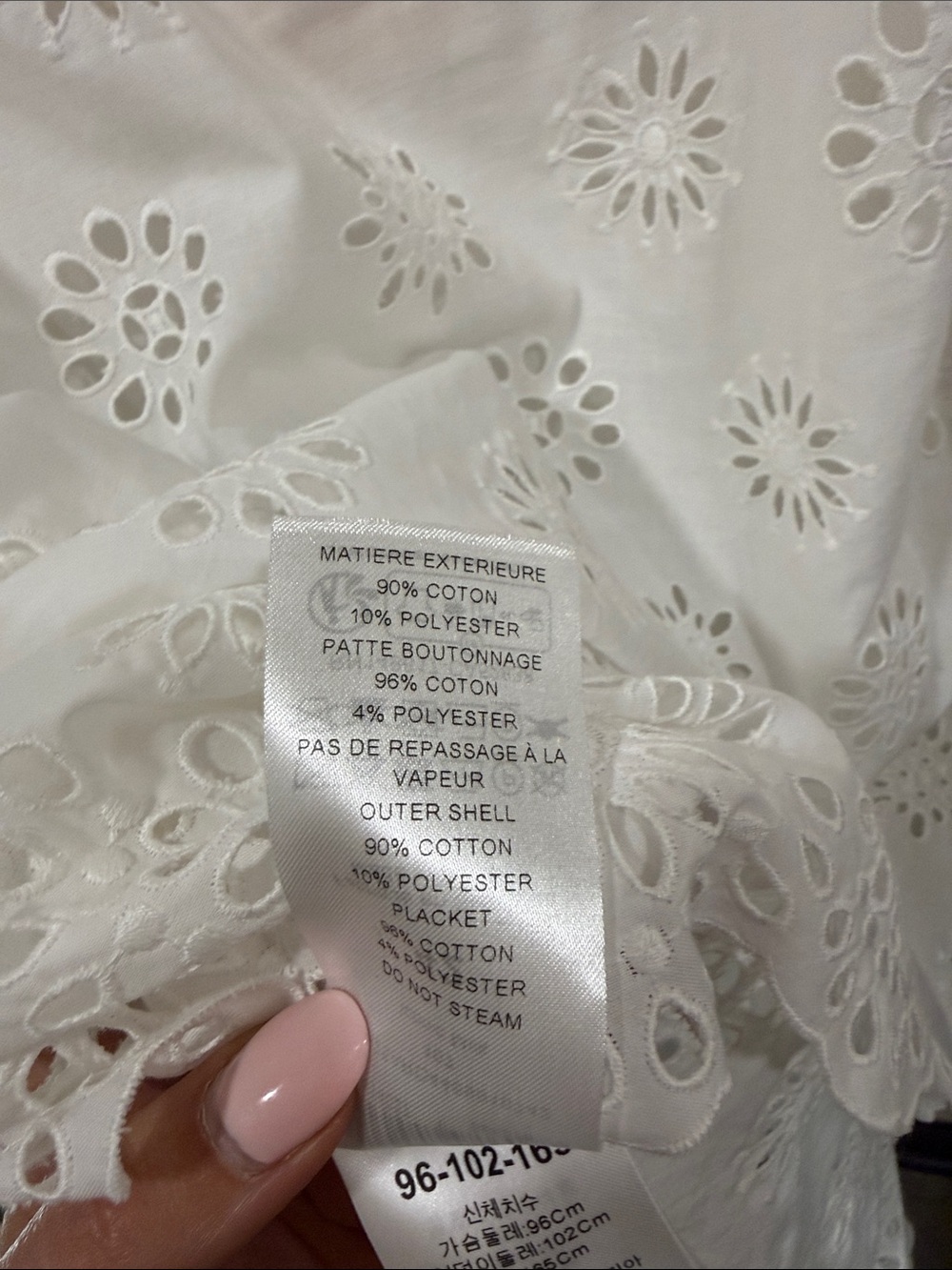 NWT CHLOE sz 42 / US 10
Scalloped Eyelet-Embroidered Mini Shift Dress - Picture 11 of 11